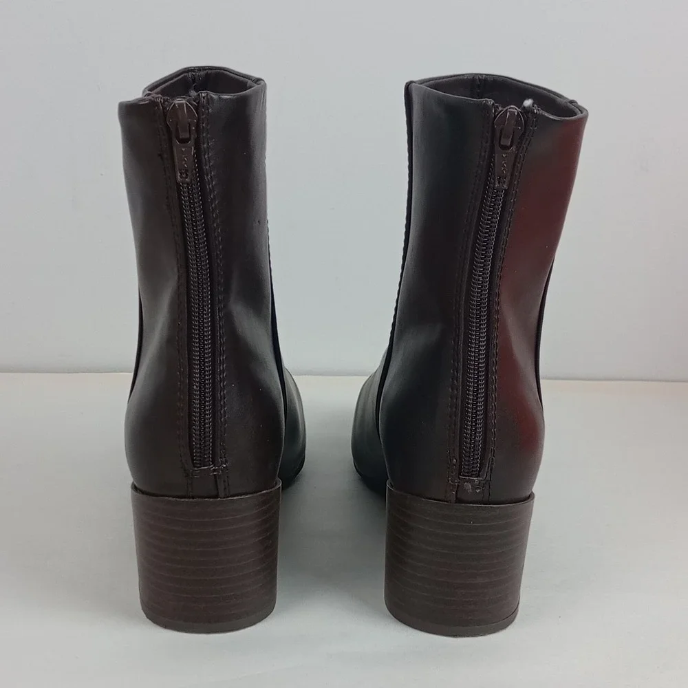 Baretraps Womens 9.5 Brown Faux Leather Block Heel Square Toe Emilie Ankle Boots